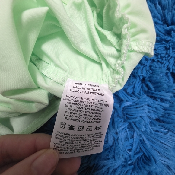 Nike One Swoosh HBR Mid-Rise Brief-Lined Shorts - Women's Size Medium - Picture 8 of 9